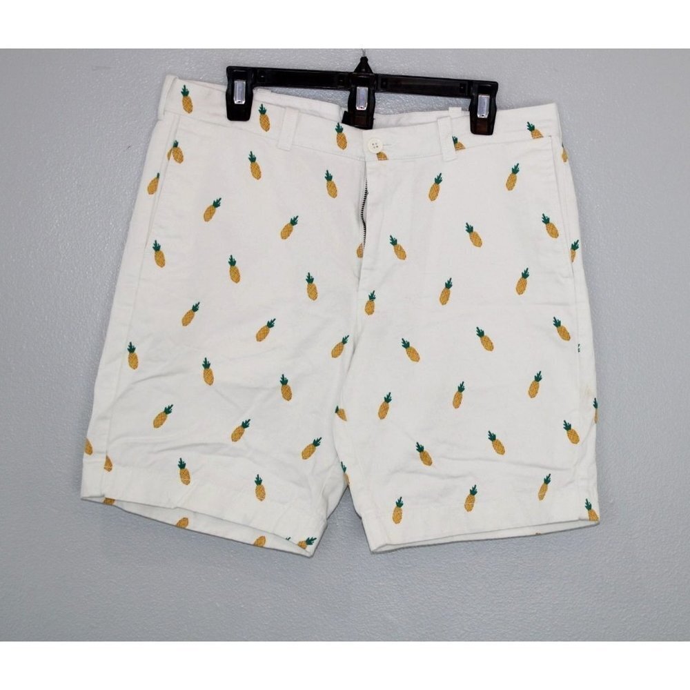 J.Crew Shorts Men's 34 White Pineapple Novelty Print Chino Beach Tropical Vacay